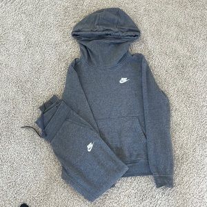 Nike Track Suit